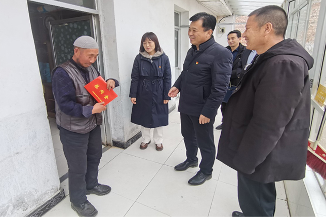 国旅公司赴石碑村开展走访慰问活动