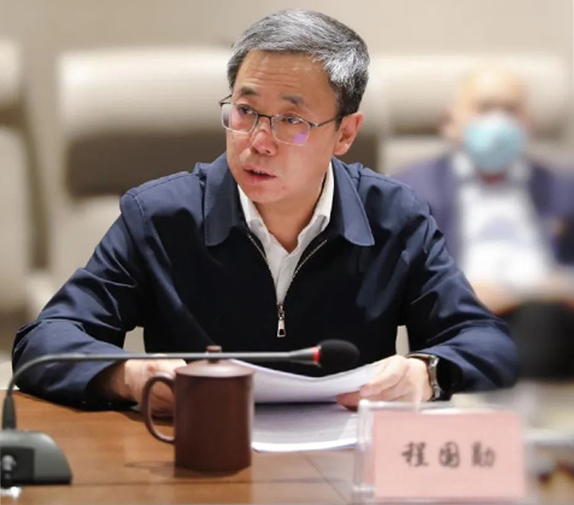 MG电子
召开理论中心组（扩大）学习会