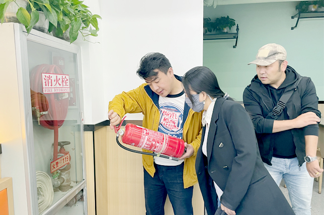 国投置业开展“中秋、国庆”节前消防安全专项检查