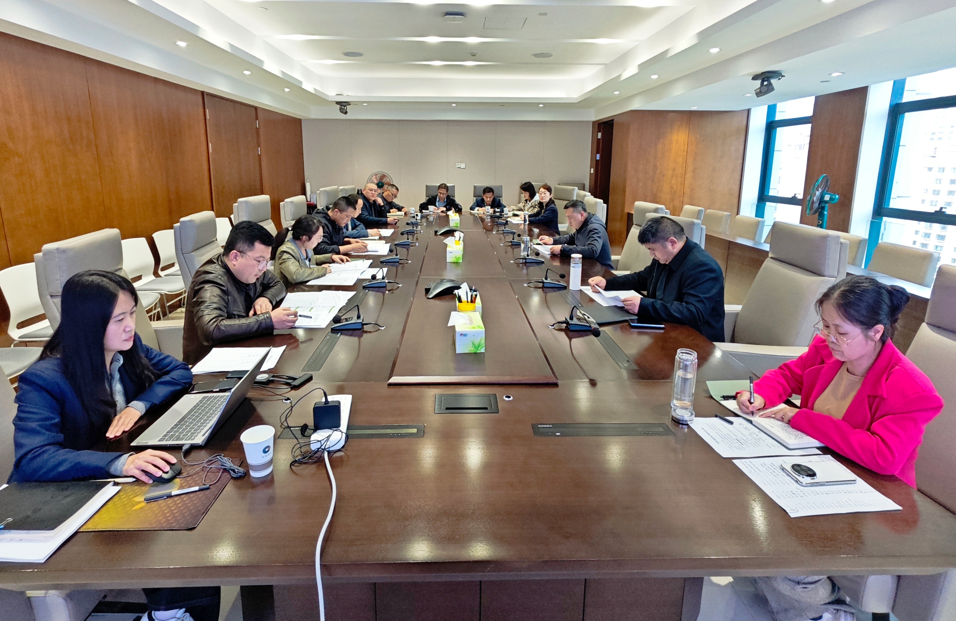 MG电子
召开风险事项推进会