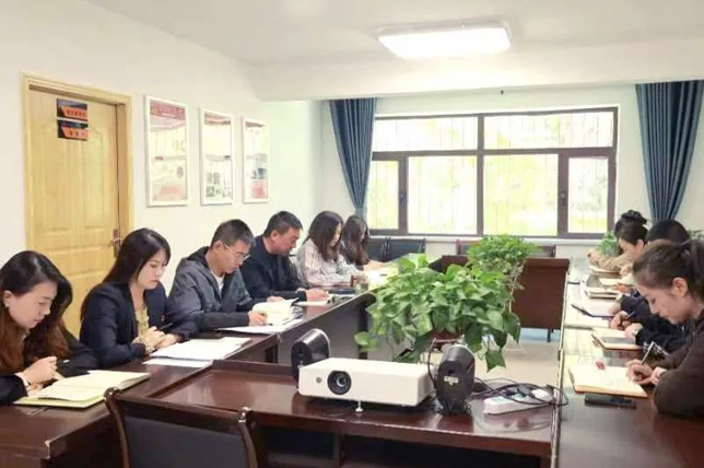 MG电子
公司所属各单位积极开展主题教育党性大讨论(四)